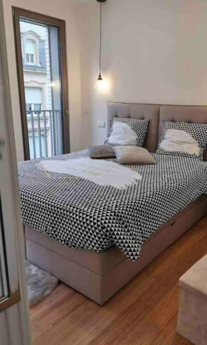 Luxury 1 Bedroom In Center With Terrace & Parking-51B Luxembourg Luaran gambar